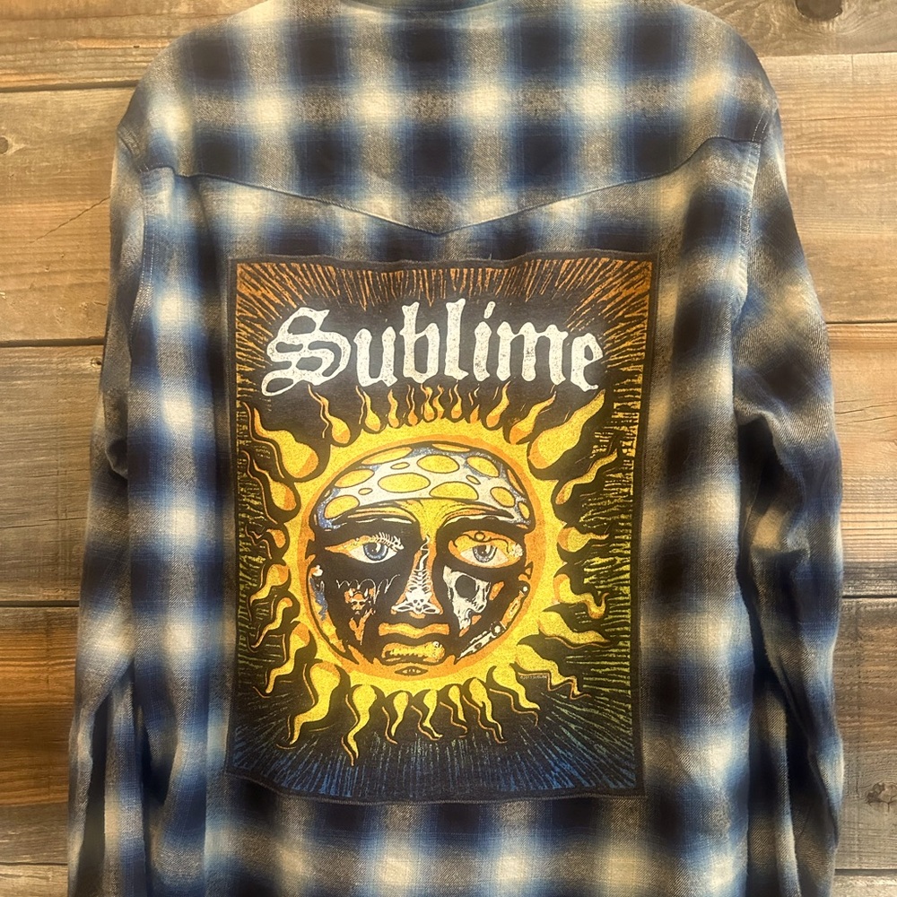 Graphic flannel